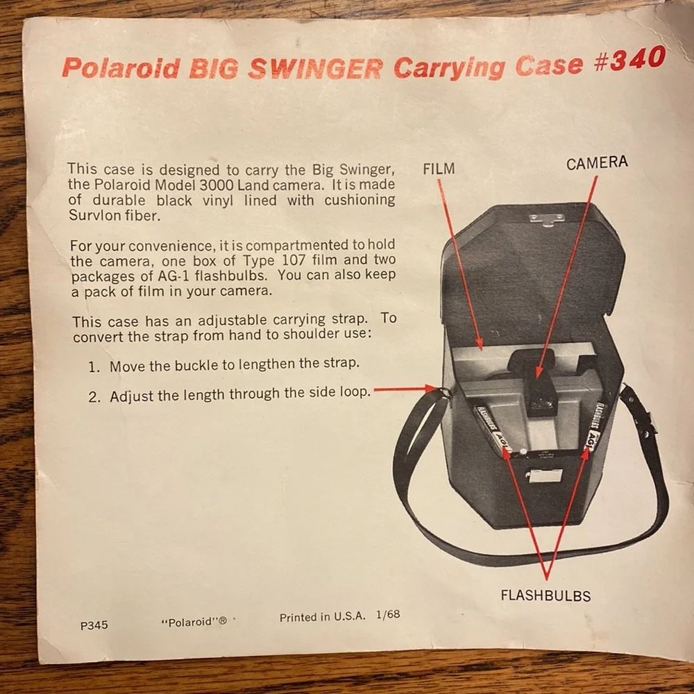 Vintage Polaroid Big Swinger 3000 Land Camera Film Photography & Carrying Case